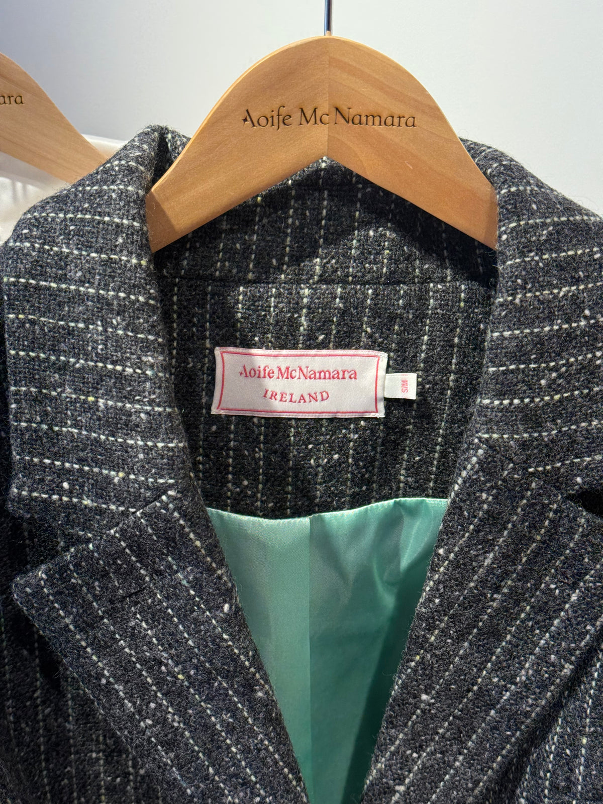 Cropped Weavers &amp; Believers Blazer | Check Brown