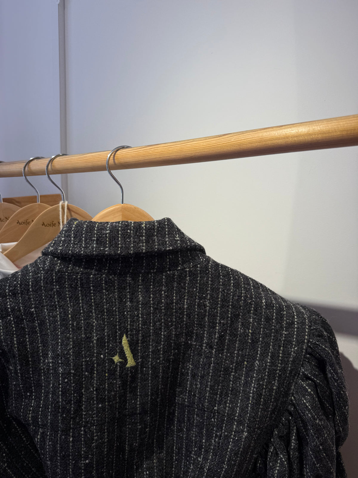 Cropped Weavers &amp; Believers Blazer | Check Brown