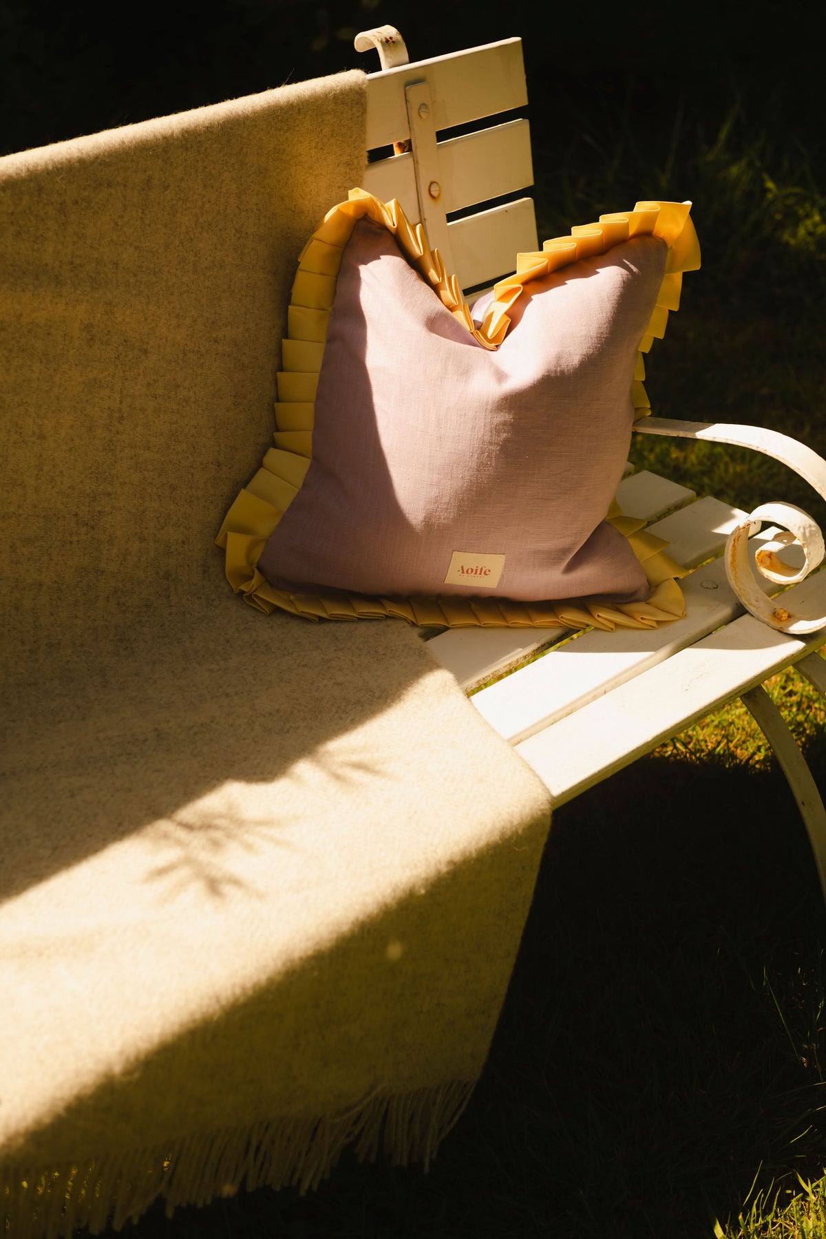 AMN Remagine Cushions